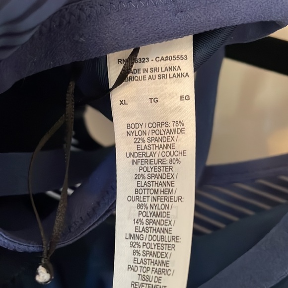 Nike women’s XL strappy yoga sports bra (navy) - Picture 5 of 7